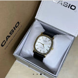 New CASIO QUARTZ WATCH