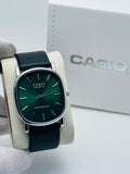 New CASIO QUARTZ WATCH