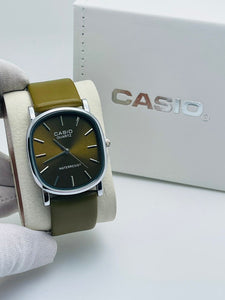 New CASIO QUARTZ WATCH